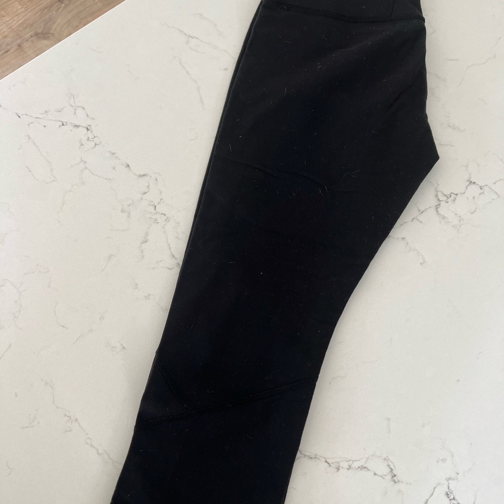 Lululemon capri yoga pants